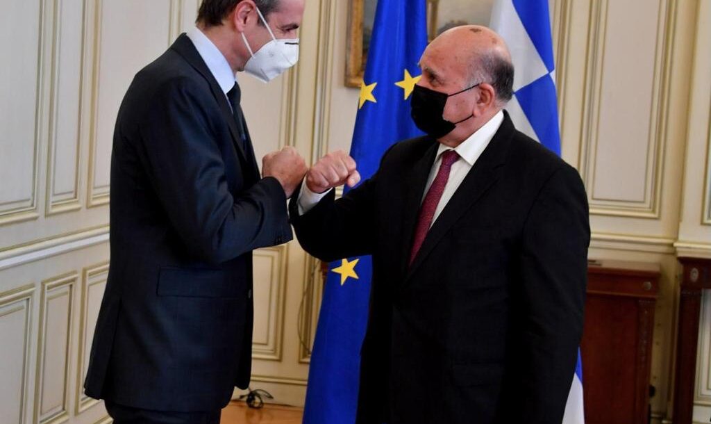 رئيس الوزراء اليوناني يعد بزيارة العراق خلال الاشهر القادمة