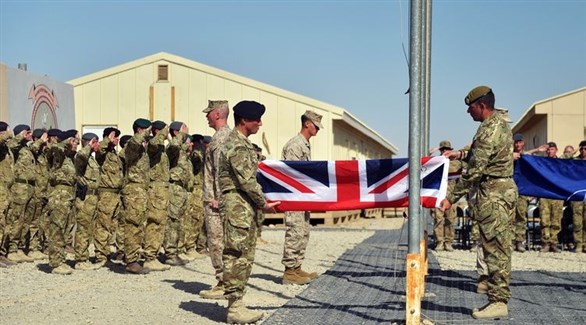 بريطانيا تخفض عدد جيشها وترفع استثماراتها العسكرية