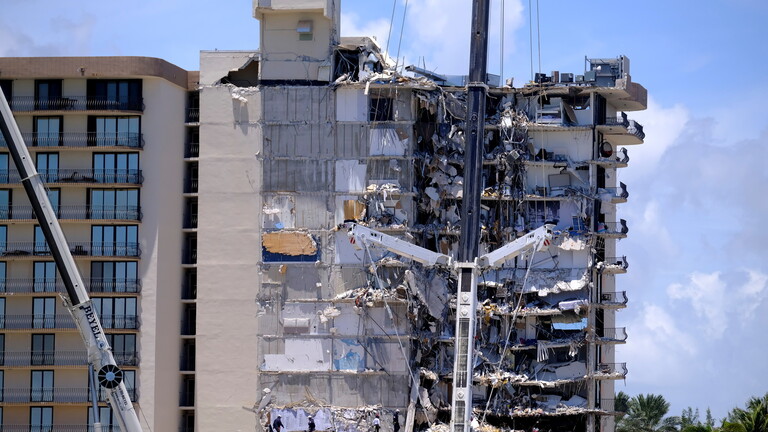 ارتفاع عدد ضحايا المبنى المنهار في فلوريدا