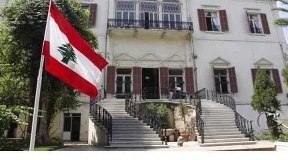 الخارجية اللبنانية تأسف لتصريحات مسيئة لسيدات أوكرانيا وروسيا
