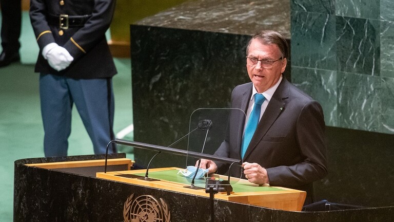 رئيس البرازيل يعلن أمام الأمم المتحدة رفضه شهادة لقاح كورونا