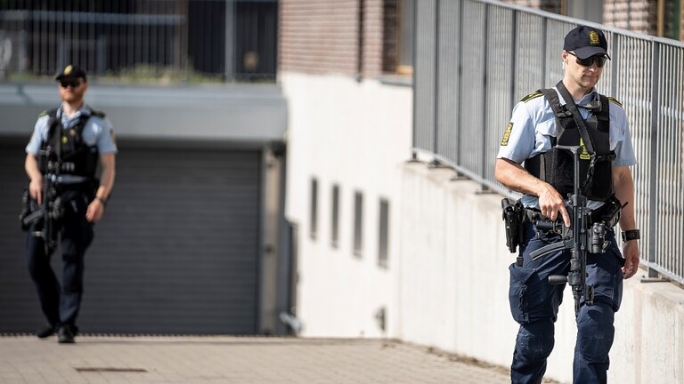 الدنمارك.. توقيف أربعة موظفين في الاستخبارات بتهمة التجسس