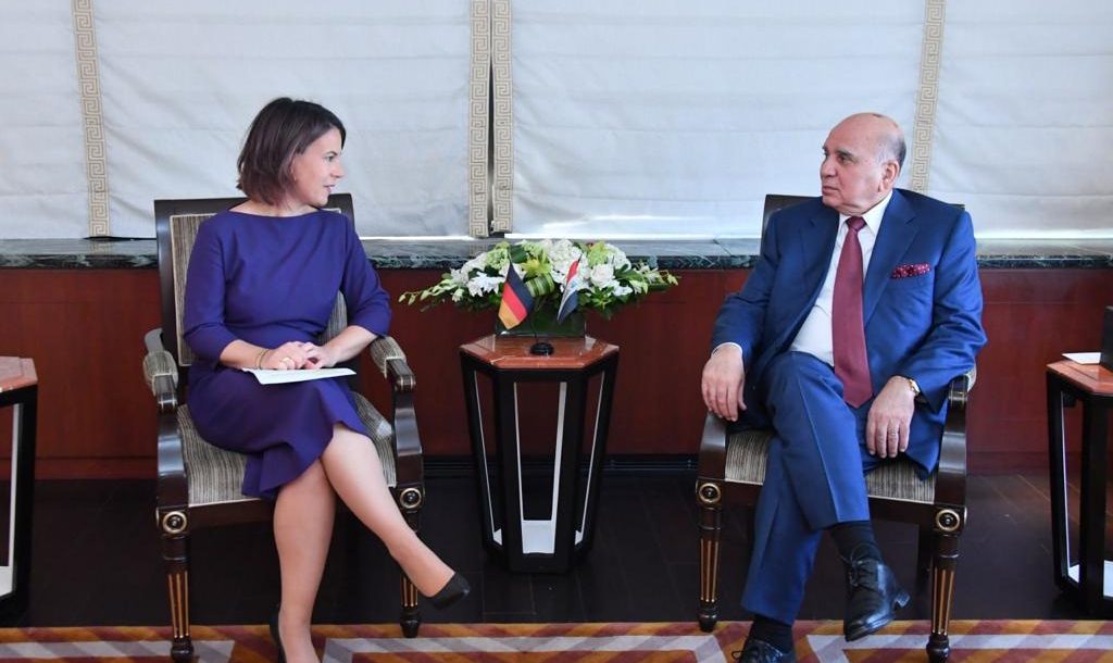 وزير الخارجية يؤكد على ضرورة الارتقاء بمُستوى العلاقات الثنائيَّة بين بغداد وبرلين