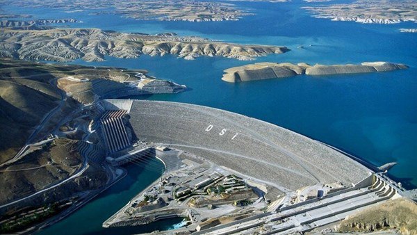 دعوة نيابية لإشهار سلاح الاقتصاد بوجه تركيا لانتزاع الحقوق المائية