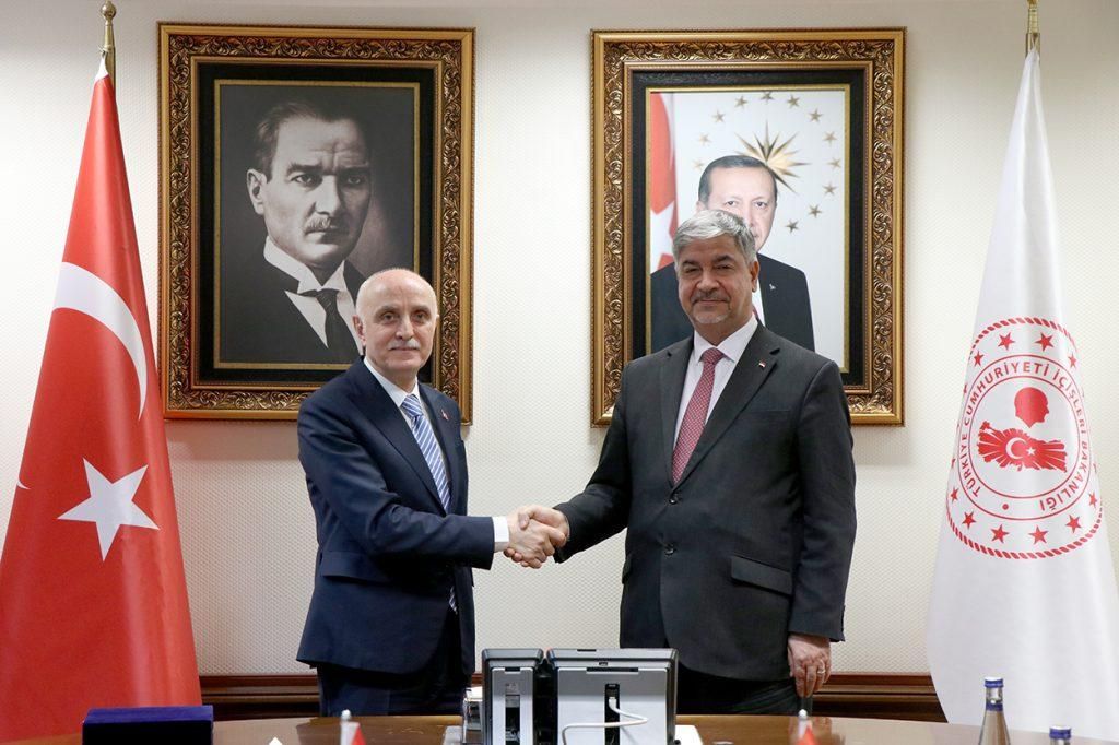تركيا تتعهد بتسهيل إجراءات منح سمات الدخول وتجديد الإقامات للمواطنين العراقيين